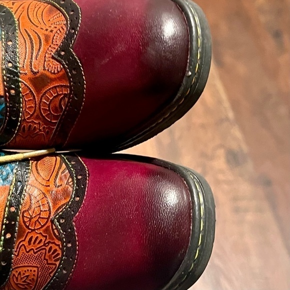 Bohemian bright patterned laced oxfords. Size 38 - Picture 2 of 11